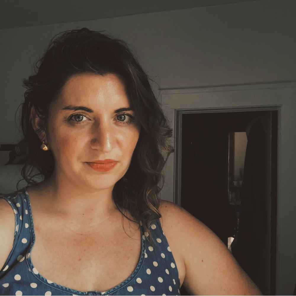 Meet your Posher, Emilie